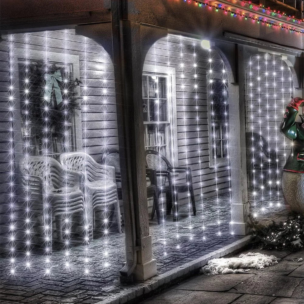 Solar LED Curtain Lights – Christmas & Outdoor Decor
